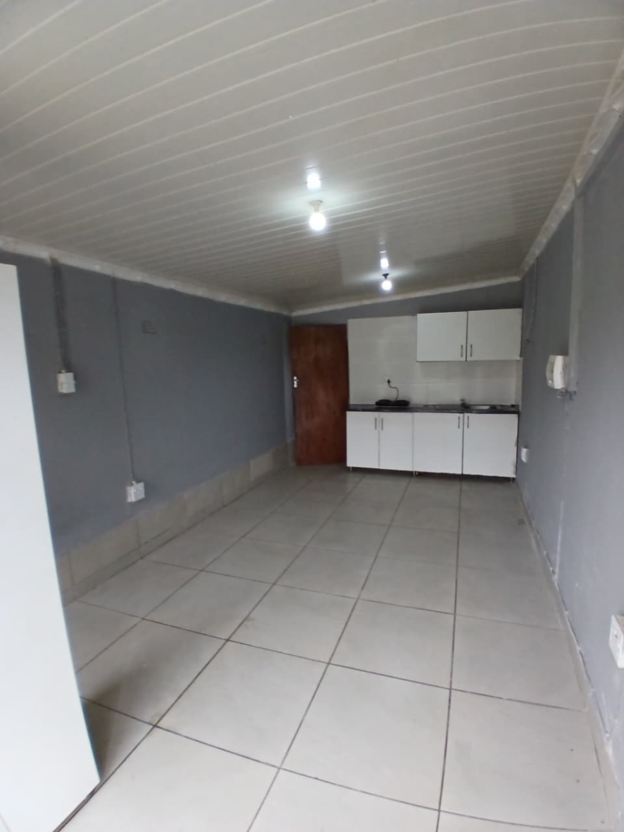2 Bedroom Property for Sale in Cambridge Eastern Cape